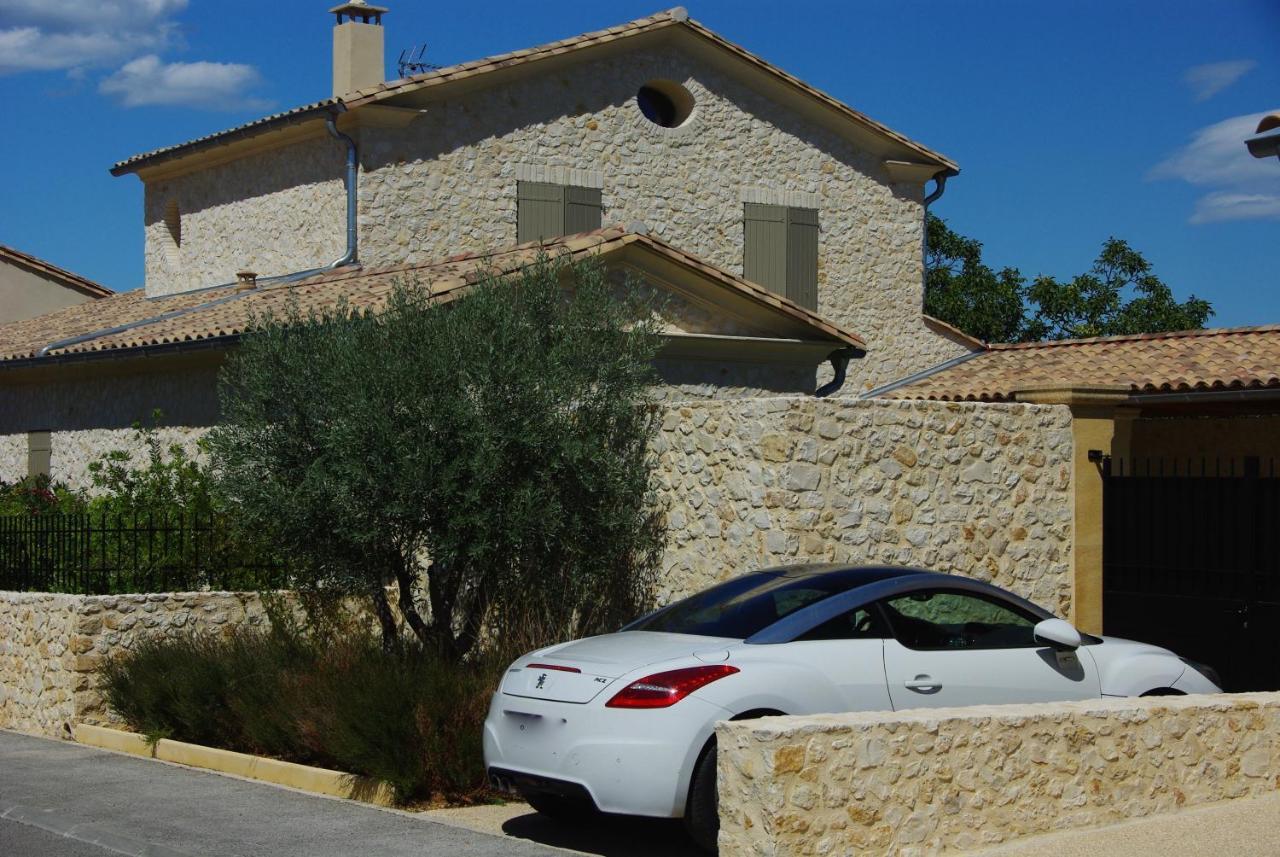 Uzes Decouvertes Exterior photo