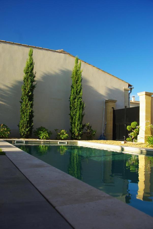 Uzes Decouvertes Exterior photo